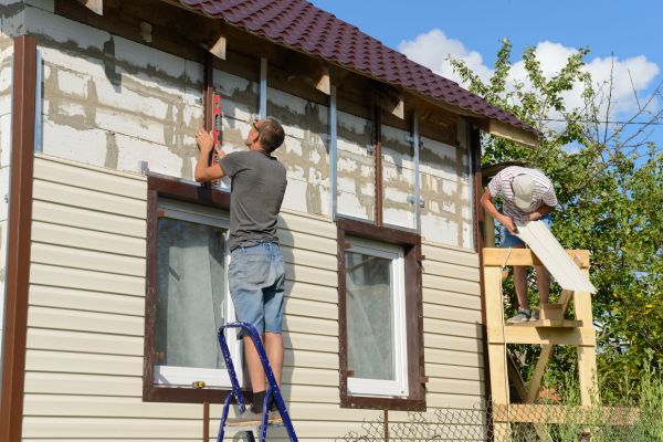 Cost of Handyman Siding Repair in Sioux Falls